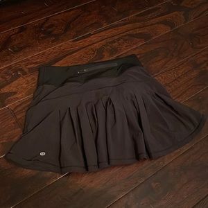 Lululemon pleated skirt